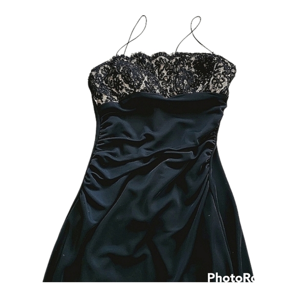 JS Boutique Formal Black Dress - Picture 8 of 9